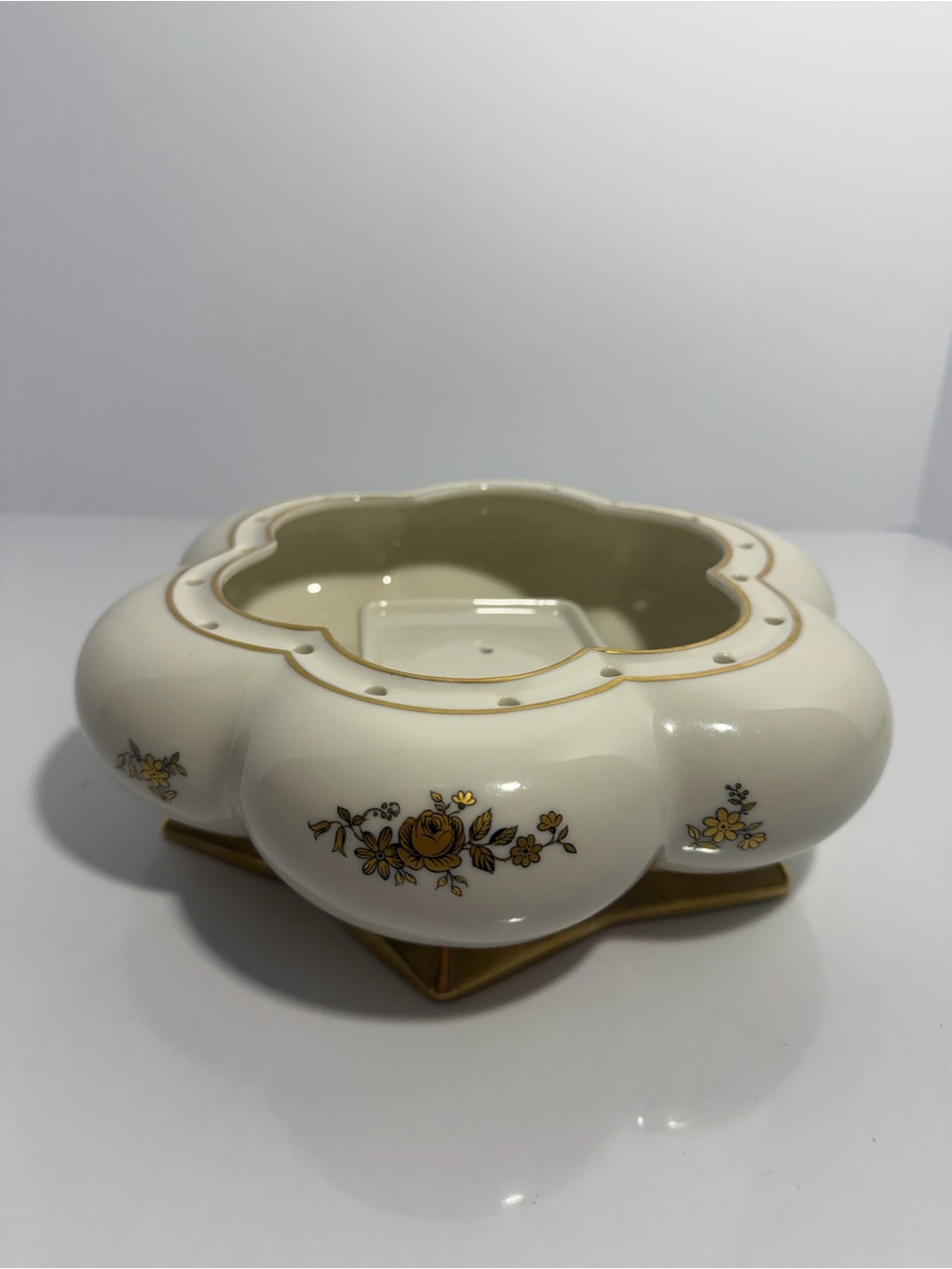 MINT Hutschenreuther Gold Gilt 9” Flower Frog Bowl Karl Tutter Paper Label